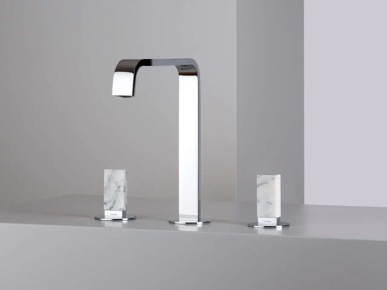 Design und Material: Armaturen mit Griffen aus Naturstein